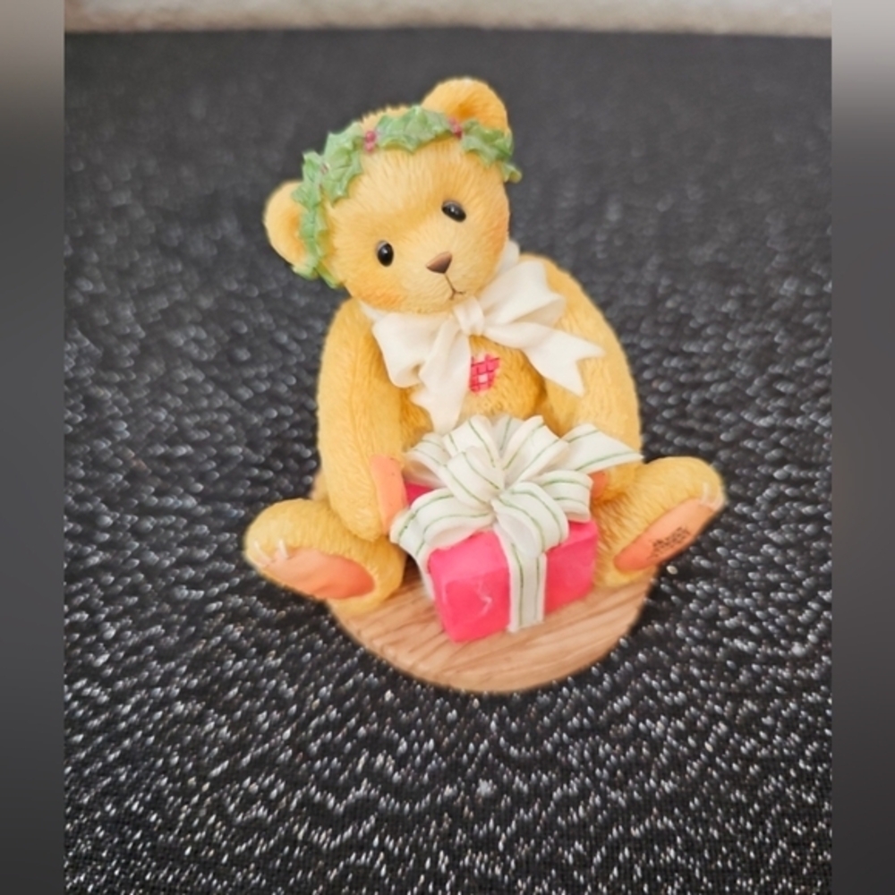 Cherished Teddies "Margy" I'm Wrapped Up Holiday Joy Avon Exclusive Figurine